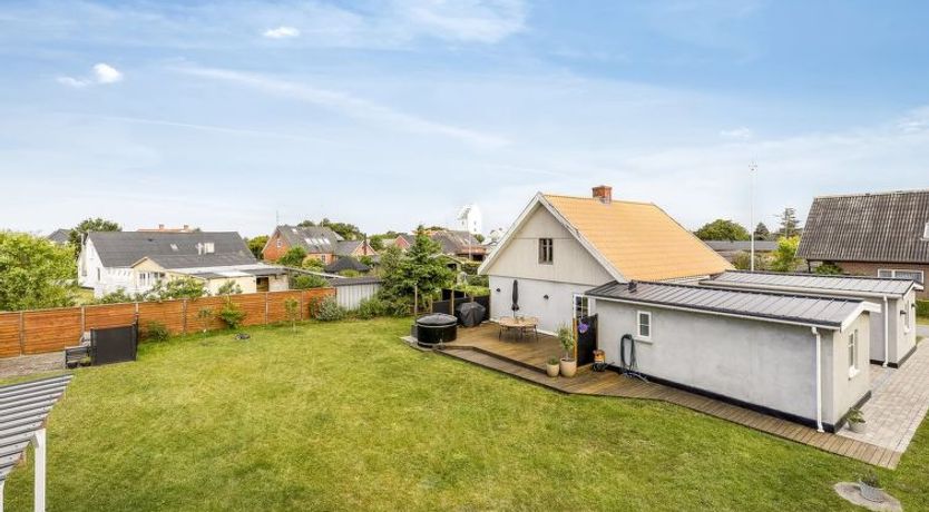 Photo of "Nanja" - 250m from the sea