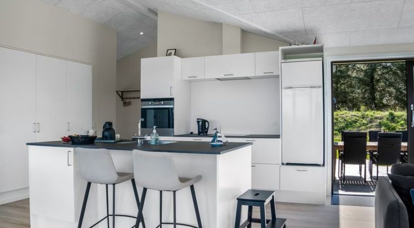 Photo of "Merete" - 900m from the sea