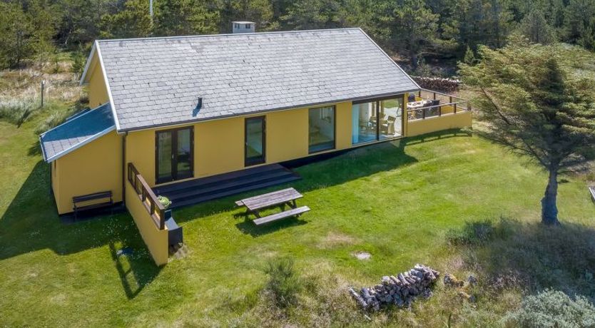 Photo of "Ola" - 900m from the sea