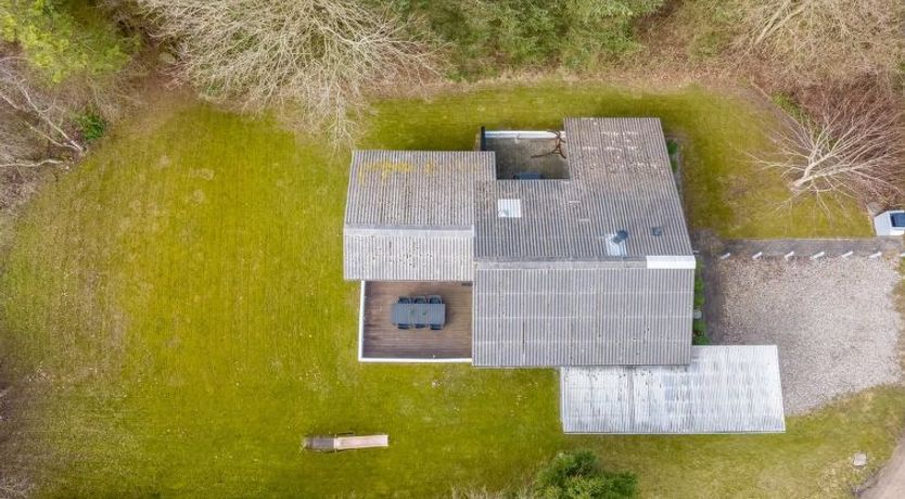 Photo of "Iris" - 200m to the fjord