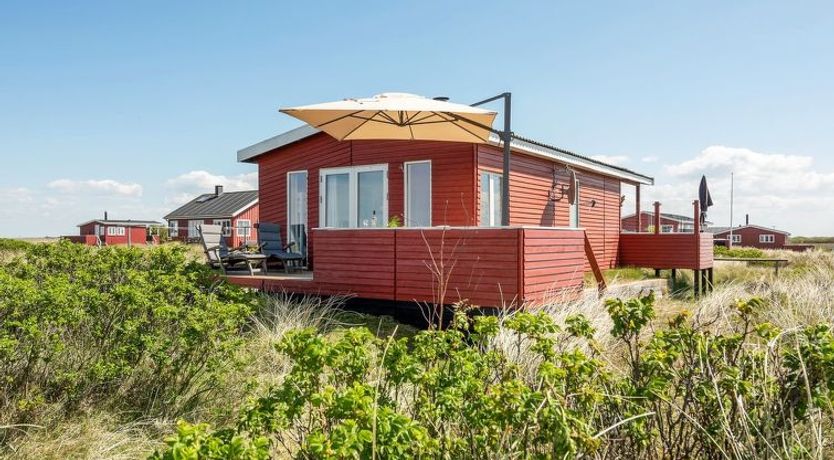 Photo of "Hermoth" - 300m from the sea