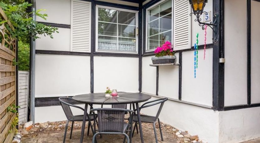 Photo of "Gravers" - 300m from the sea