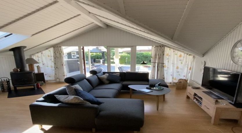 Photo of "Analine" - 1km from the sea