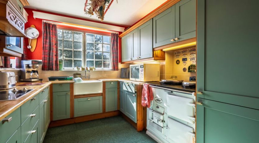 Photo of White House Retreat