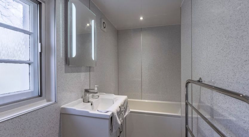 Photo of White House Retreat