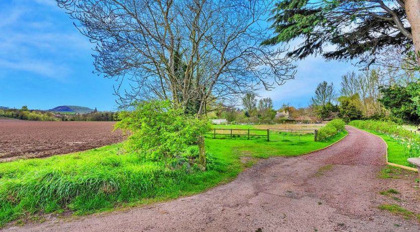 Photo of The West Wing at The Mill House