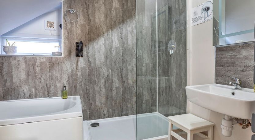 Photo of No. 62 at Gadlys House