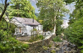 Nant Cottage Holiday Home