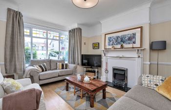 Penrhyn Avenue Holiday Home