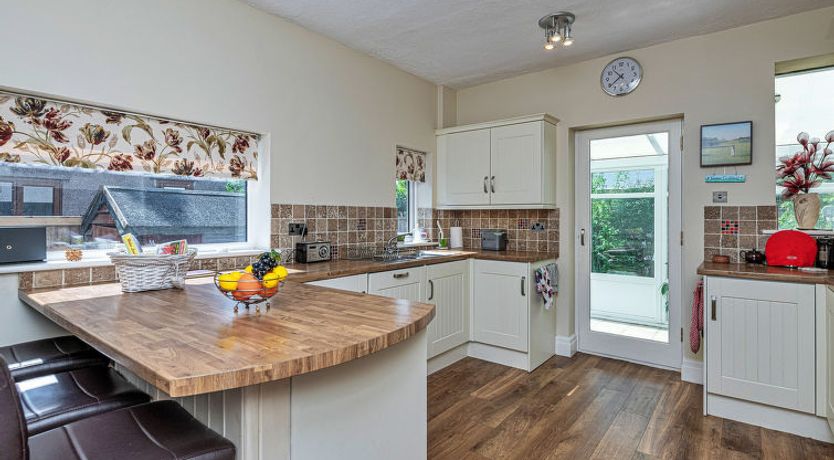 Photo of Penrhyn Avenue