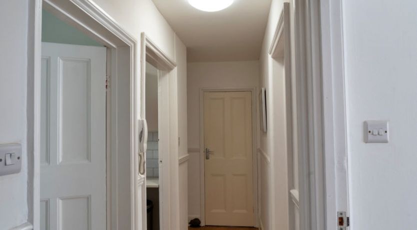 Photo of Centre View