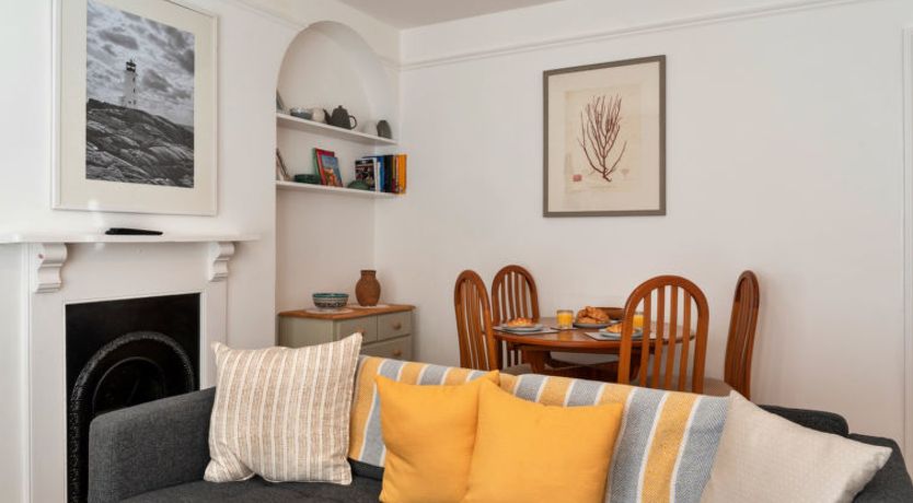 Photo of Centre View