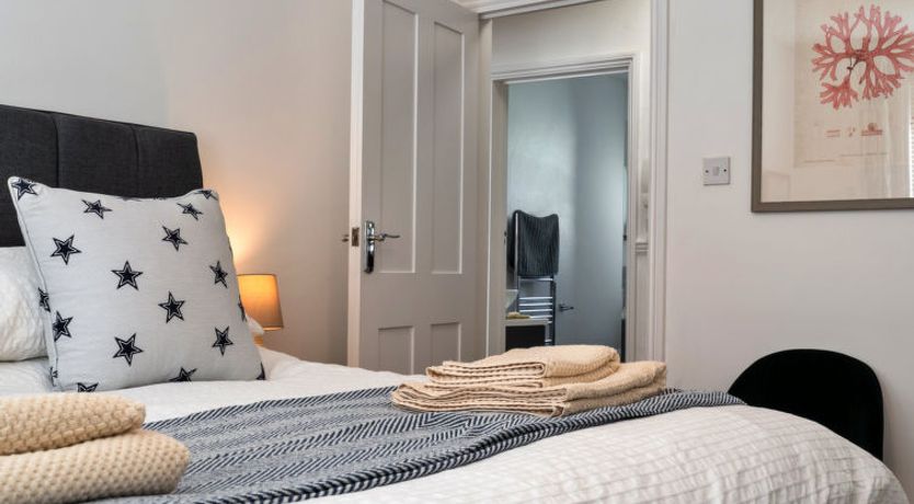 Photo of Centre View