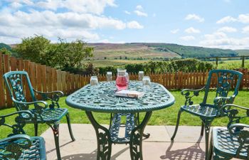 Quail's Nest Cottage Holiday Home