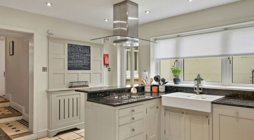 Photo of Sussex House