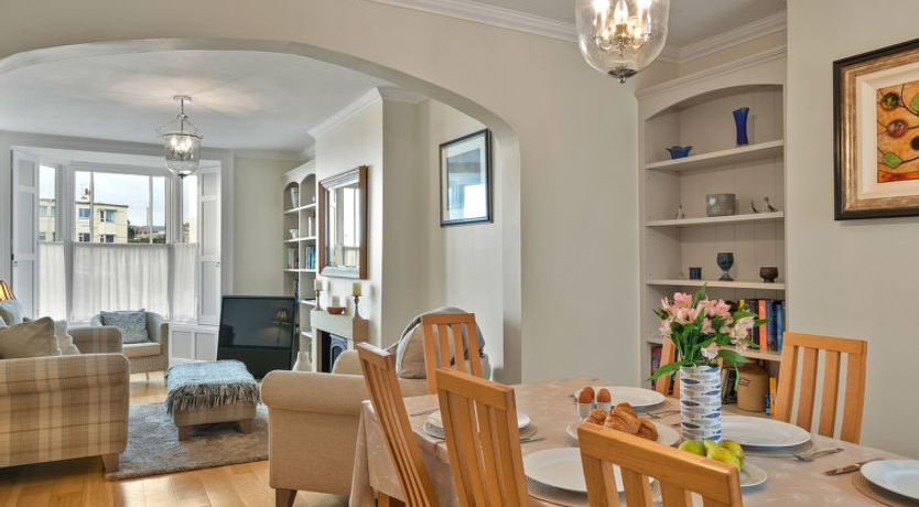 Photo of Sussex House