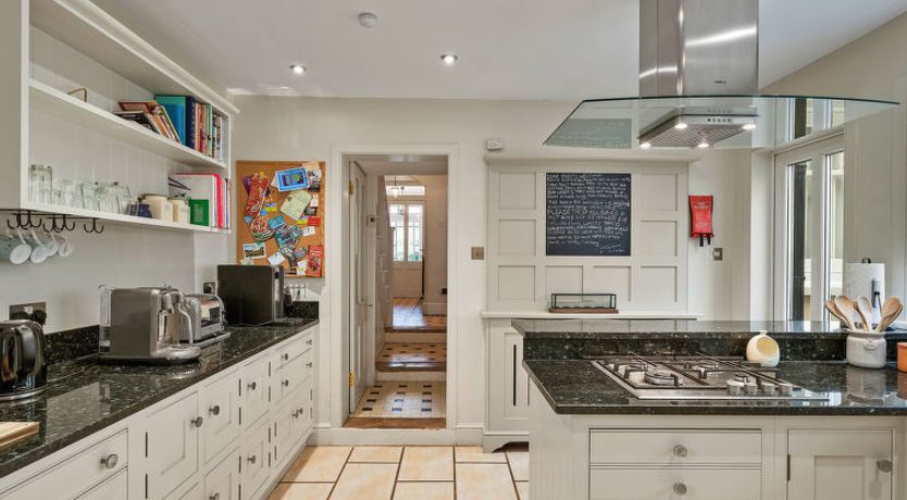 Photo of Sussex House