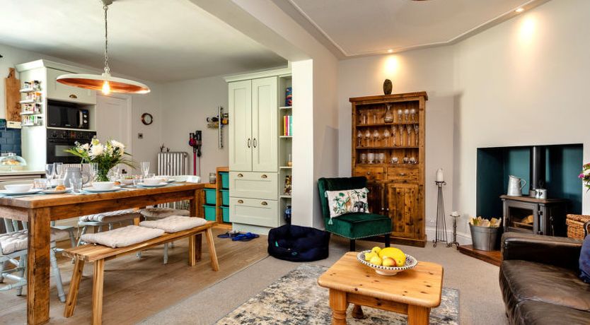 Photo of Cresswell House