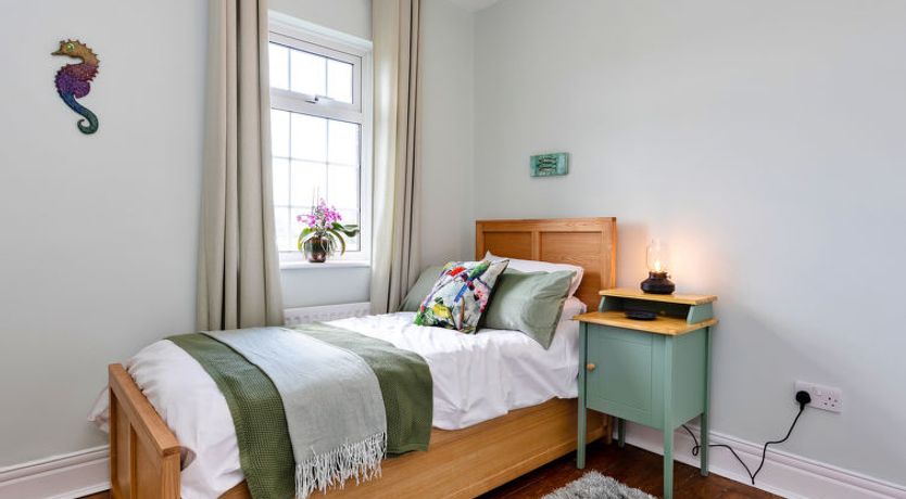 Photo of Cresswell House