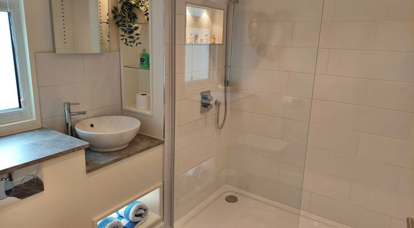 Photo of Little Dunley - Hazel