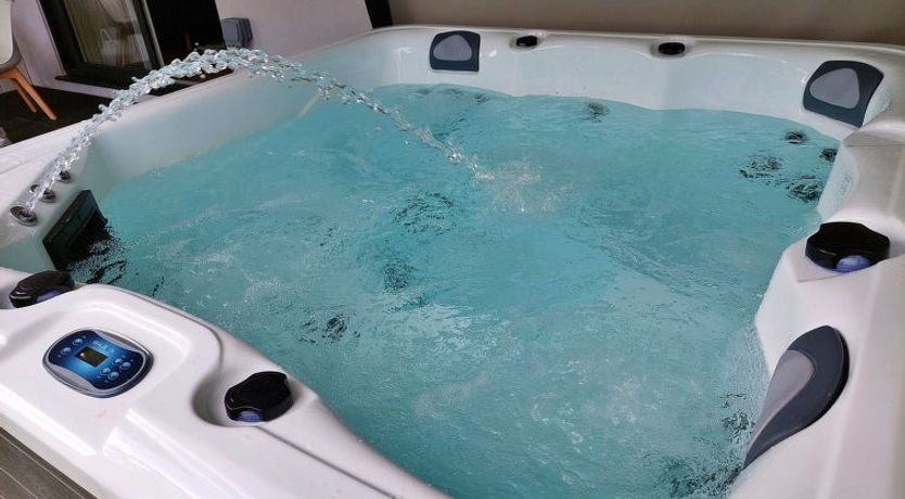 Photo of Little Dunley - Holly