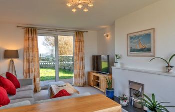 Chy Merthen Holiday Home