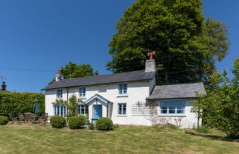 Valley Cottage Holiday Home