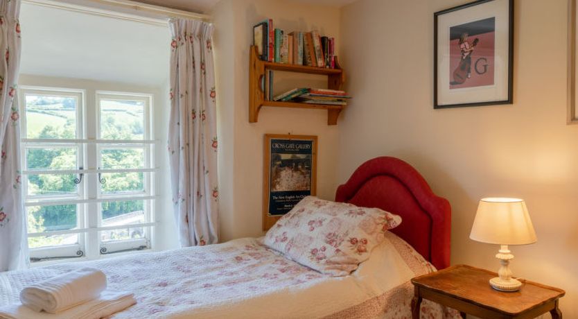 Photo of Valley Cottage