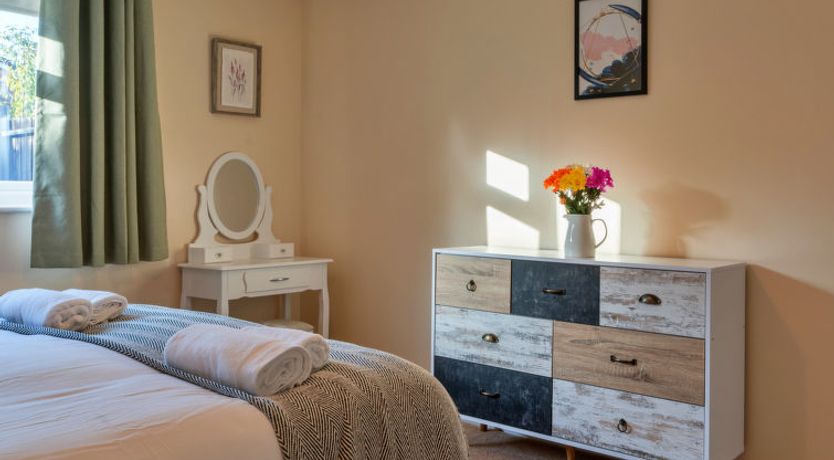 Photo of Southern Lea