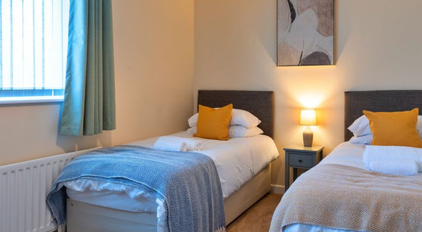 Photo of Southern Lea