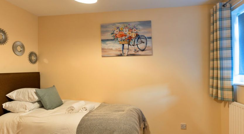 Photo of Southern Lea