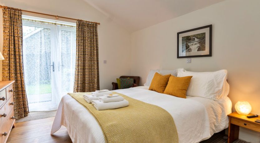 Photo of Hermon Bach