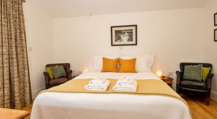 Photo of Hermon Bach