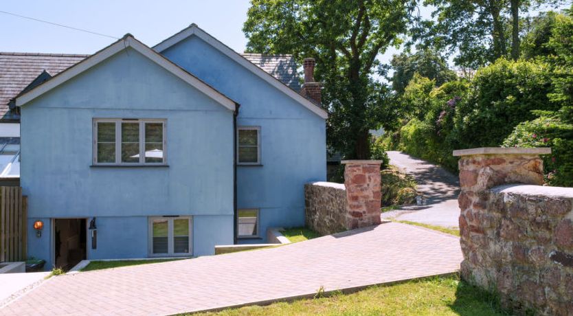 Photo of Littleholme