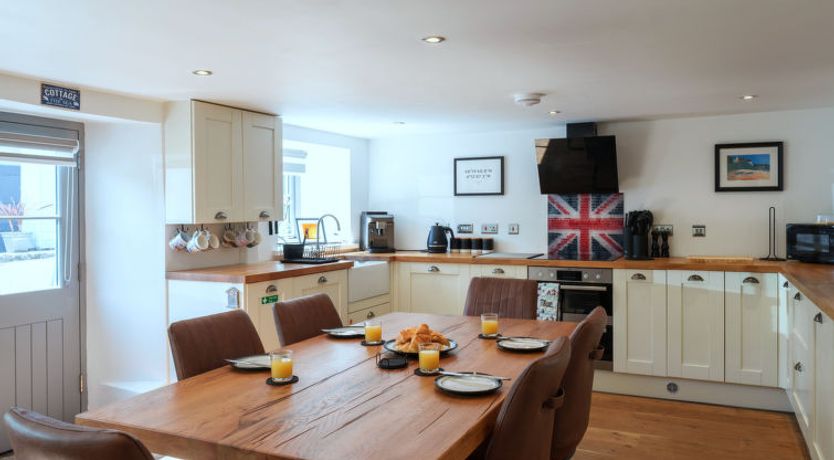 Photo of Littleholme