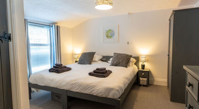 Photo of Old Harbour Cottage