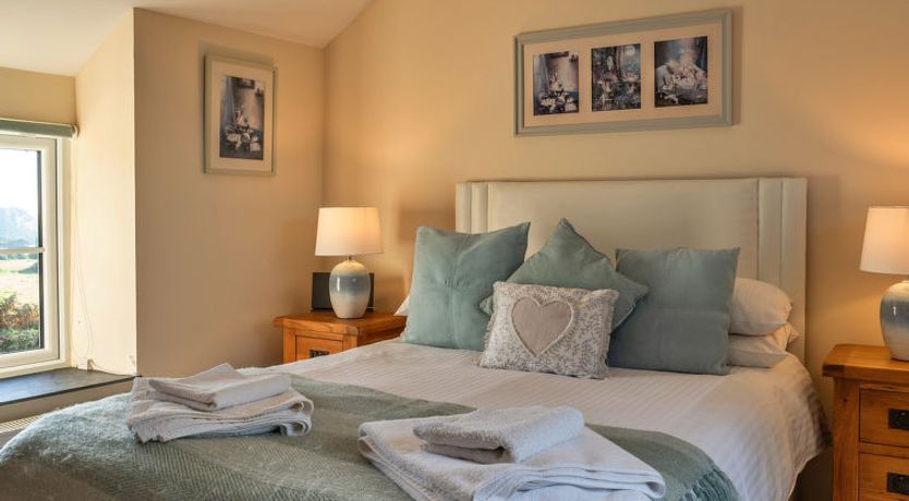 Photo of Trennal Barn