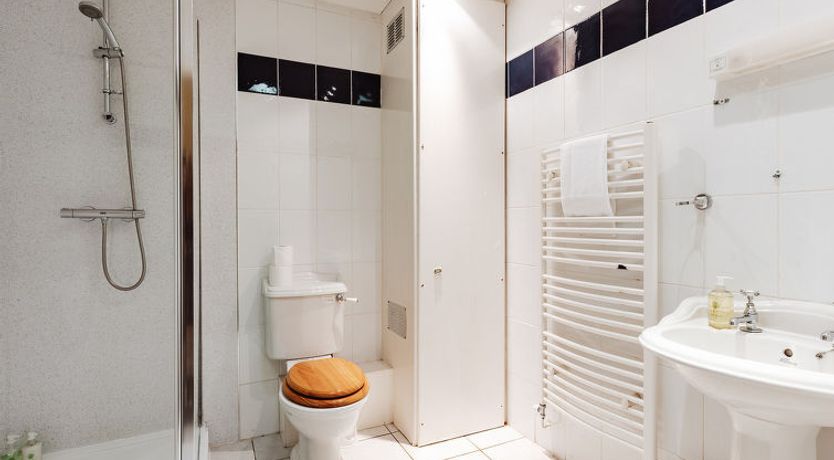 Photo of Netley Hall - Camelia