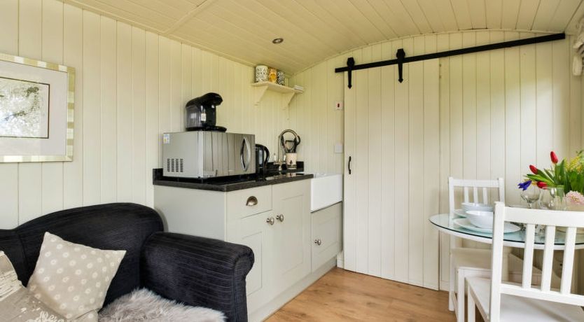 Photo of Hay and Hedgerow Glamping