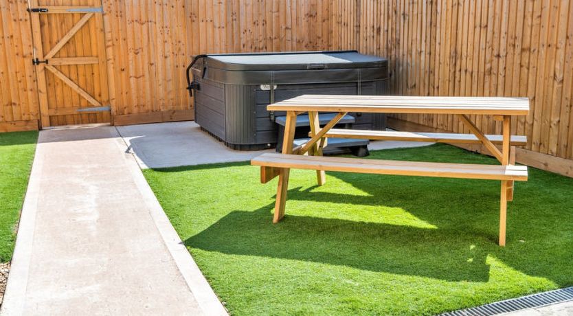 Photo of Little Rissington - Barn Six