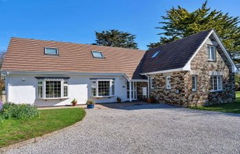 Sunny Nook Holiday Home