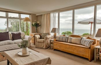 Lesceave Cottage Holiday Home