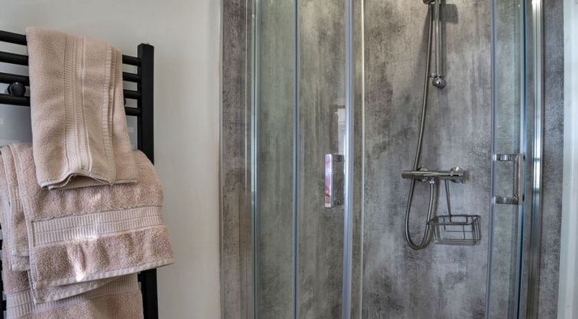 Photo of Lesceave Cottage