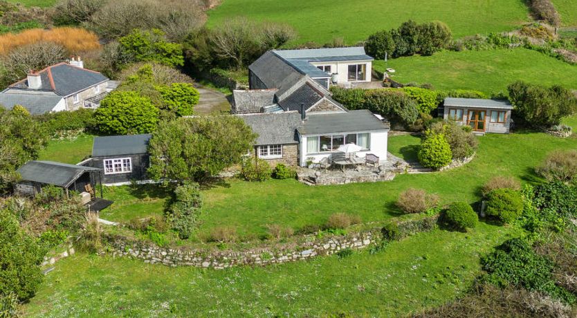 Photo of Lesceave Cottage