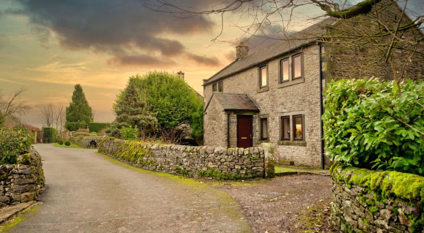Photo of The Shires at Alstonefield