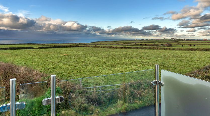 Photo of Treknow Summerhut