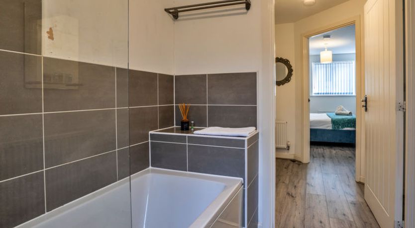 Photo of Aldridge Square