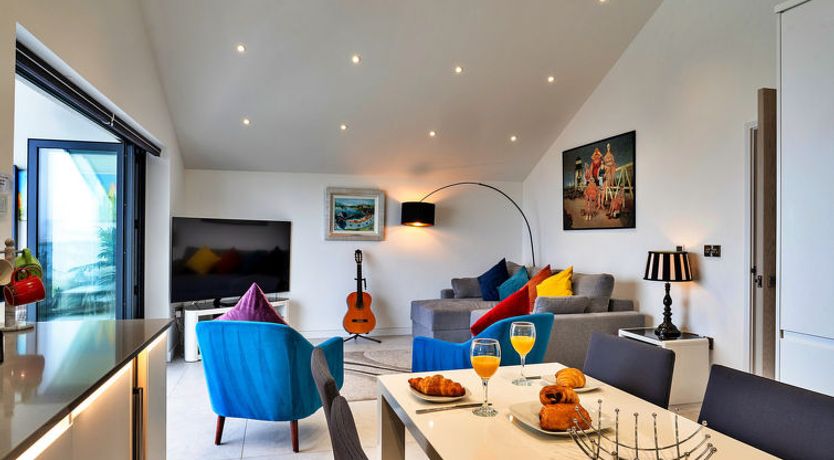 Photo of Anchor View