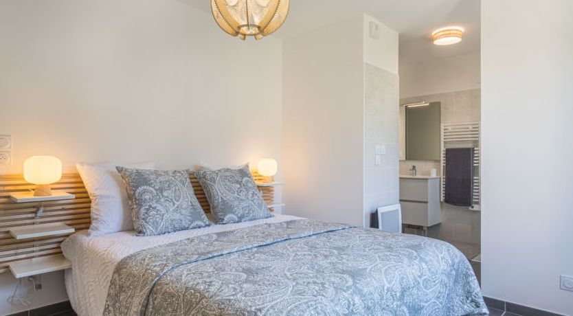 Photo of 151 Bay Street