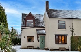 Photo of kingsley-hollows-cottage